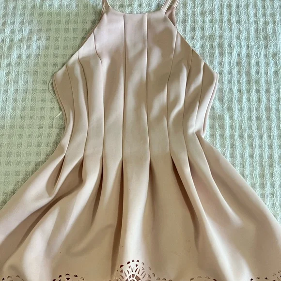 Vince Camuto Mini Dress - Picture 1 of 4